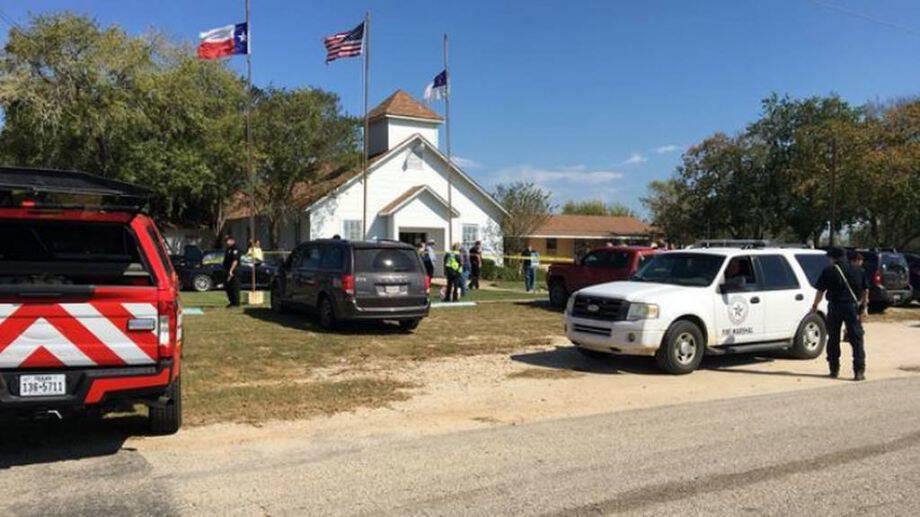 Μακελειό στο Τέξας με τουλάχιστον 27 νεκρούς